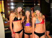 Backstage before the show with Jennifer Akerman (right) .amp; Amy Maurer (left) . img 