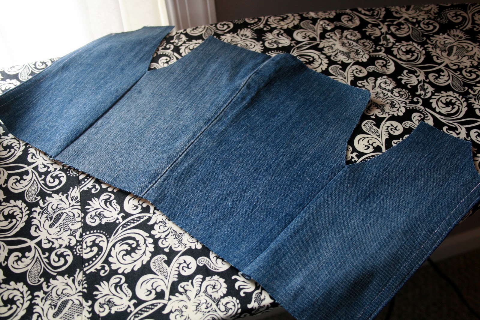 D and G Stories Baby Jean Jacket! A Tutorial