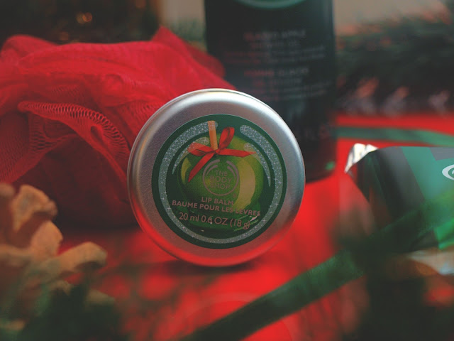 Коледна серия на The Body Shop Серия GLAZED APPLE