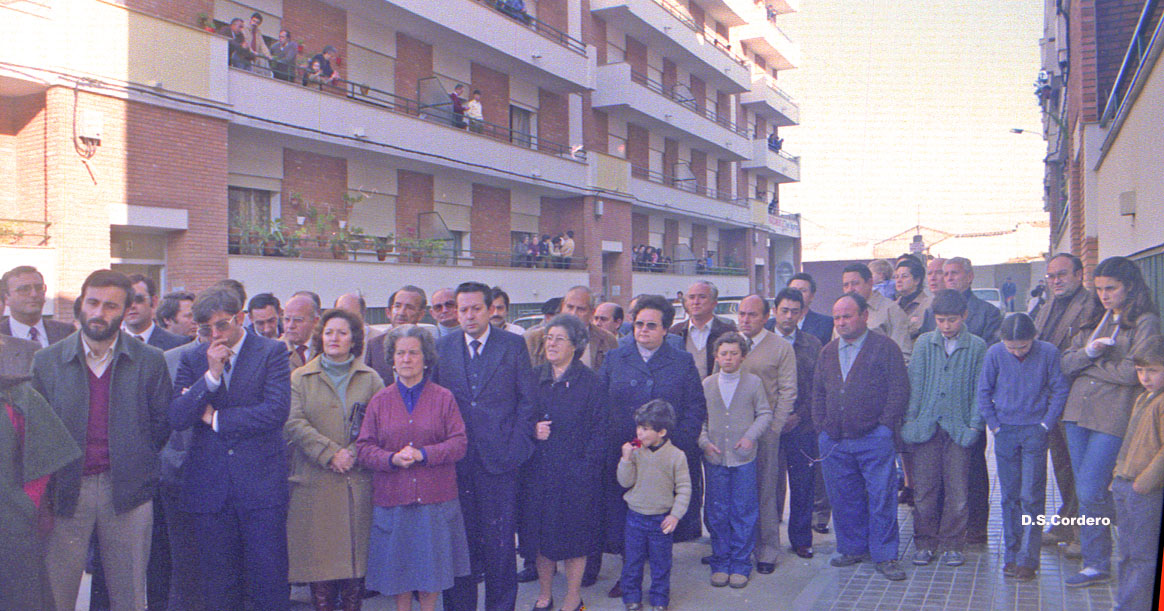 CACHOS DE VIDA AL PINTOR JUAN APARICIO