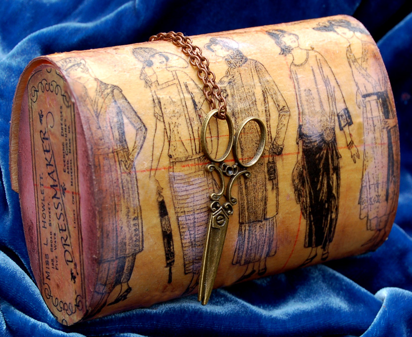 Zuzu's Petals 'n' Stuff: Sewing Kit:Designed for Crafty Individuals.