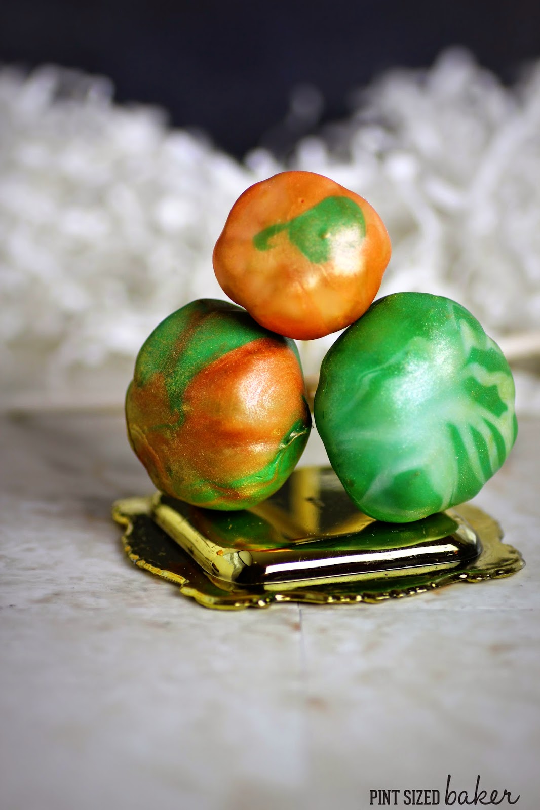 Fall Gourd Cake Pops 8 1%2Bps%2BFall%2BGourds%2BCake%2BPops%2B(39)