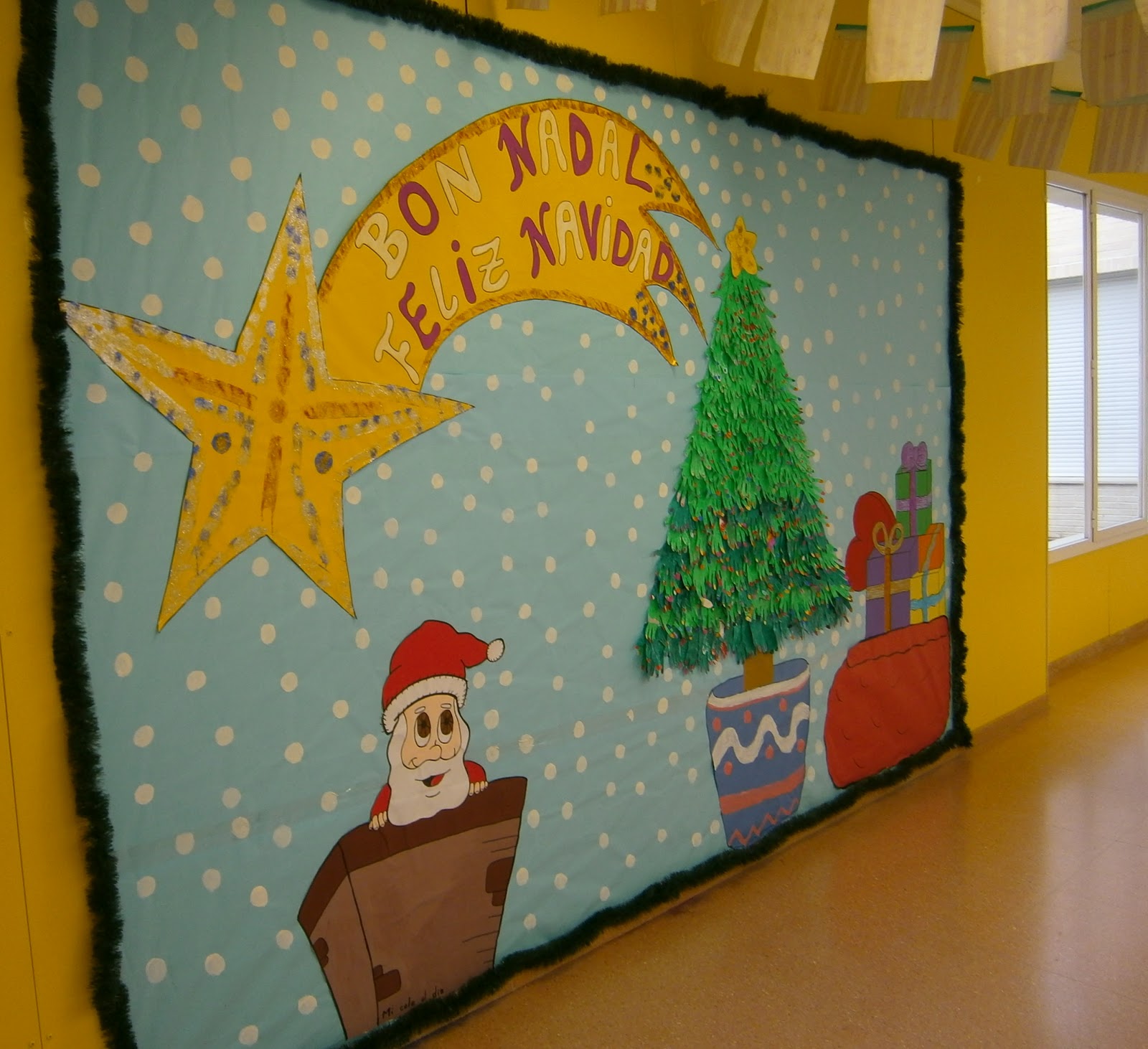Ya llega la navidad Miércoles Realización de un Mural
