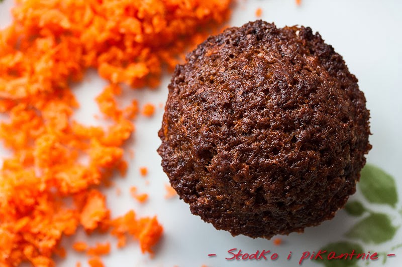 Muffin z marchewką Muffin z marchewką