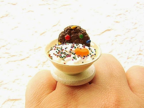 06-SouZo-Creations-Kawaii-Cute-Miniature-Food-Rings-Earrings-Pendants-Traditional-Japanese-www-designstack-co