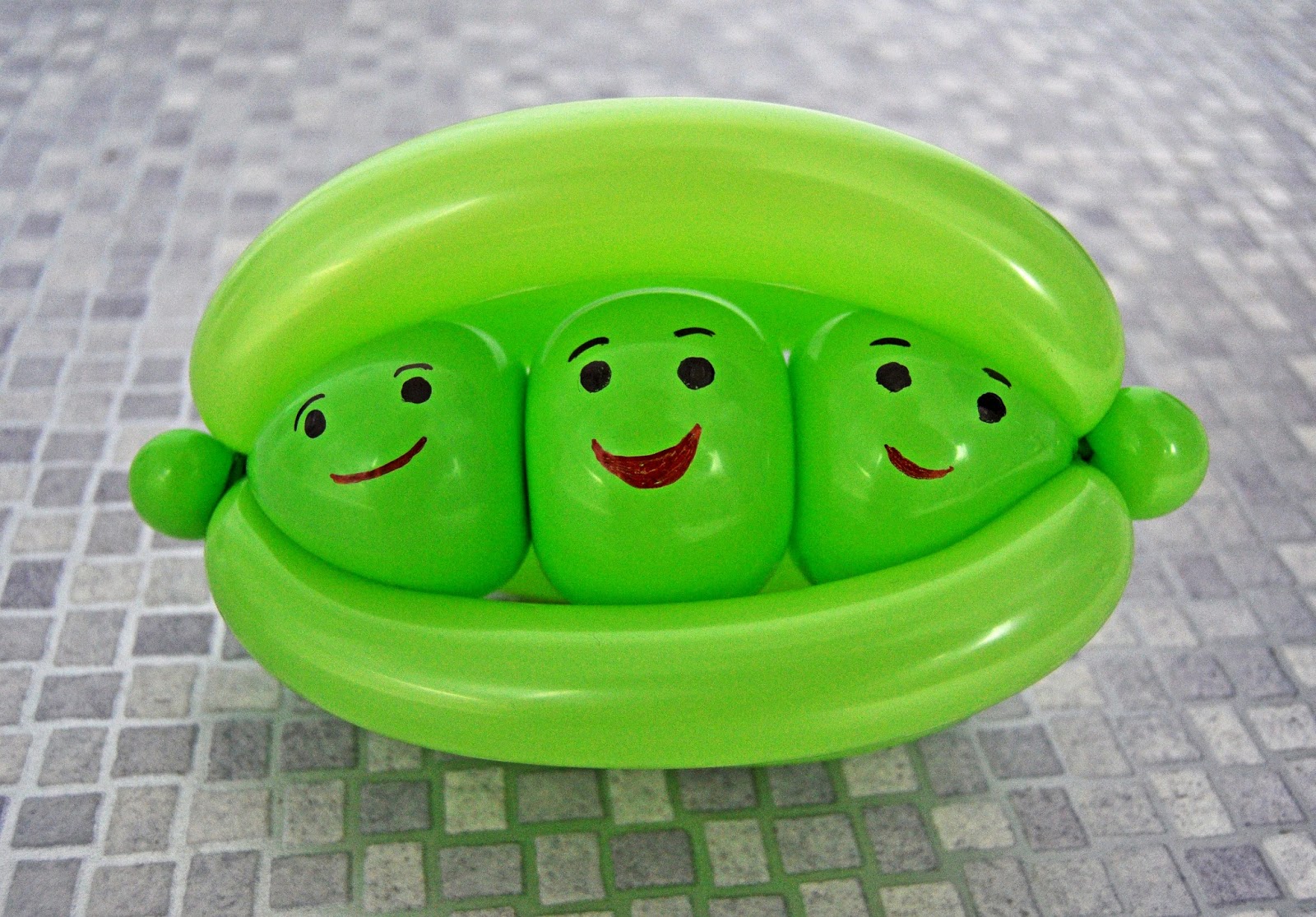 My Daily Balloon 12th February Peas in a Pod