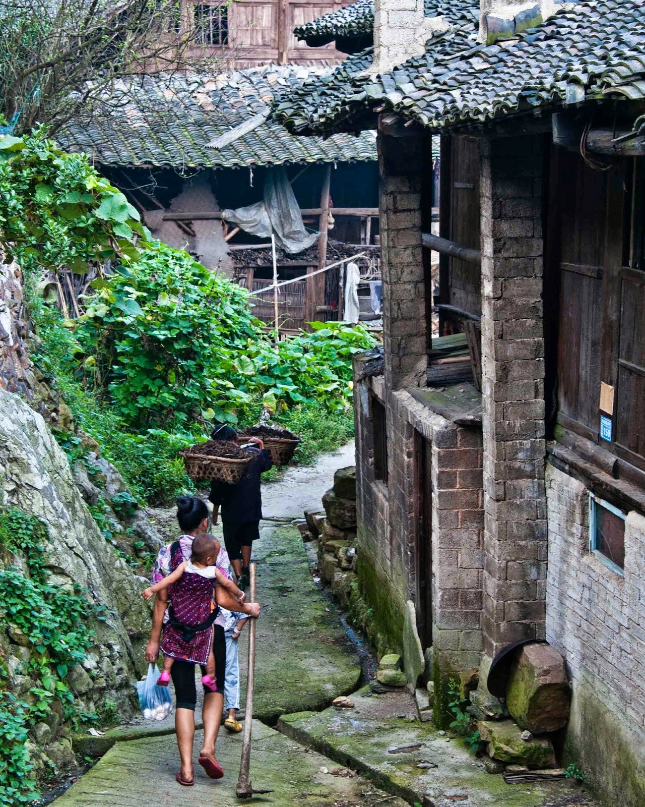 Life on Nanchang Lu Traditional Village Life in China The Miao