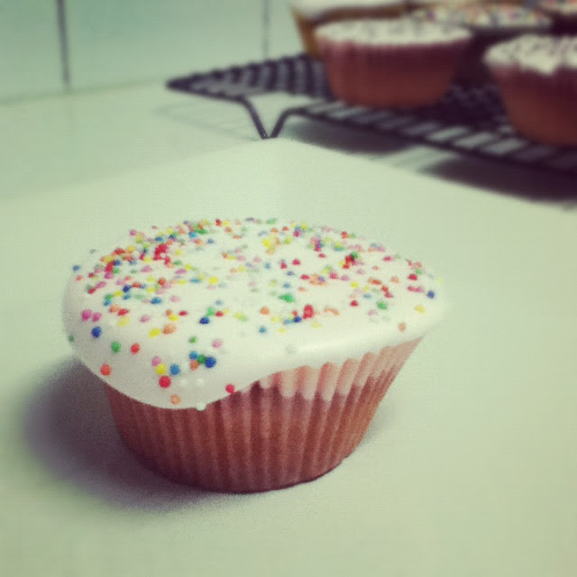 Mix & Fold Nigella Challenge Fairy Cakes