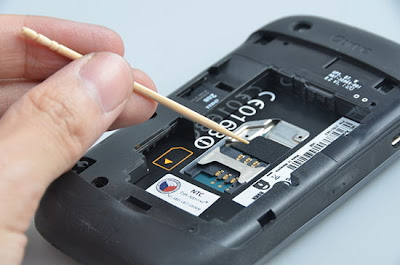 Cara Memperbaiki Error Pada Kartu Sim BlackBerry Cara Memperbaiki Error Pada Kartu Sim BlackBerry