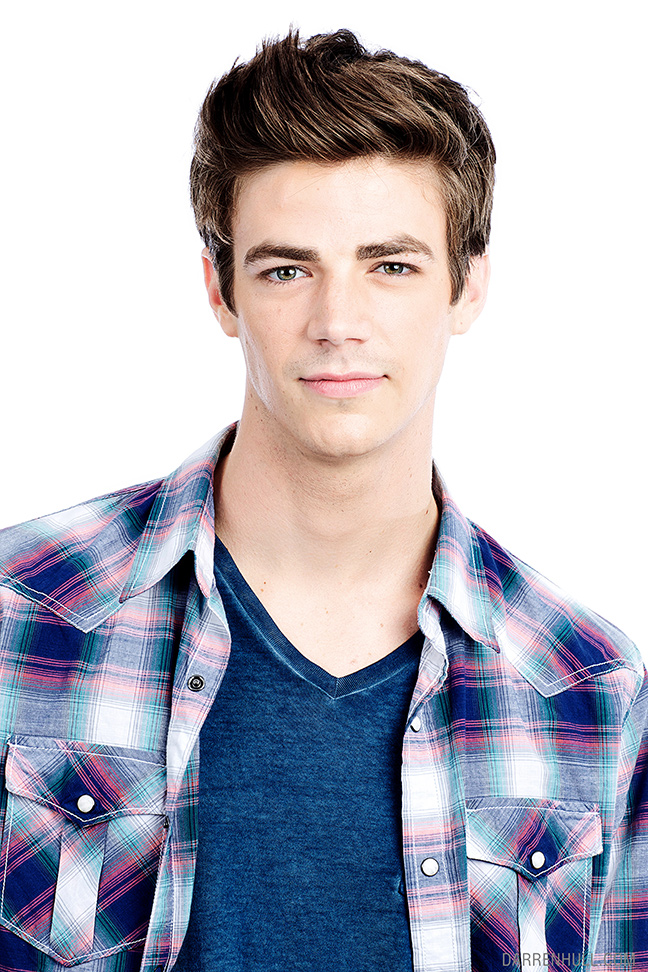 Grant Gustin pictures and photos 3.