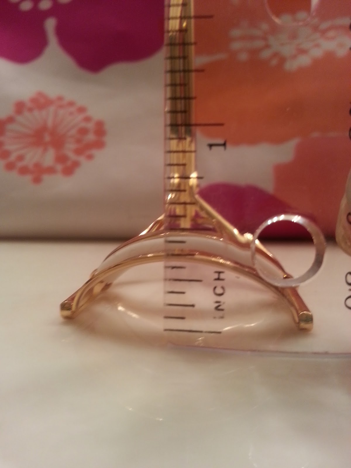 The Flying Koi Chronicle Shuuemura Vs Shiseido Eyelash Curler the flying koi chronicle shuuemura vs shiseido eyelash curler