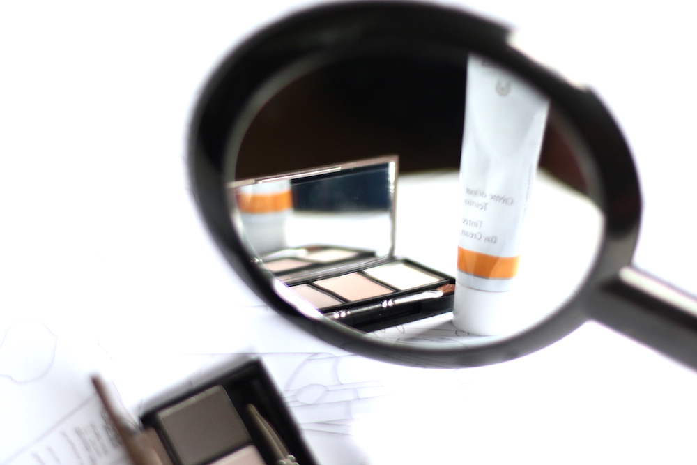 Cosmétiques bio balnéo et spa maquillage Rognes