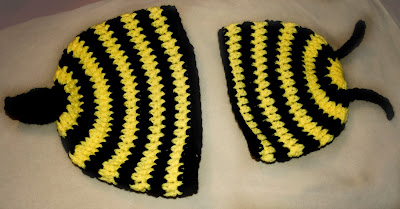 Knit and crochet free patterns - Bees. Compilation of free patterns to knit or crochet, all about bees. Hats, costumes, skirts and other outfits. Knit and crochet free patterns - Bees. Compilation of free patterns to knit or crochet, all about bees. Hats, costumes, skirts and other outfits.