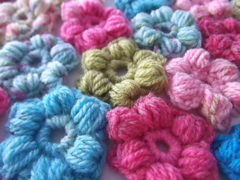 Apple Blossom Dreams: Puff Flower Project #1