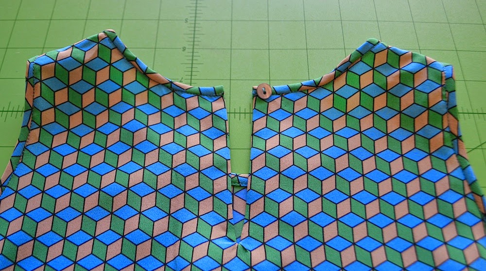 Tutorial/Video How to sew a thread button loop Sew Tessuti Bloglovin’