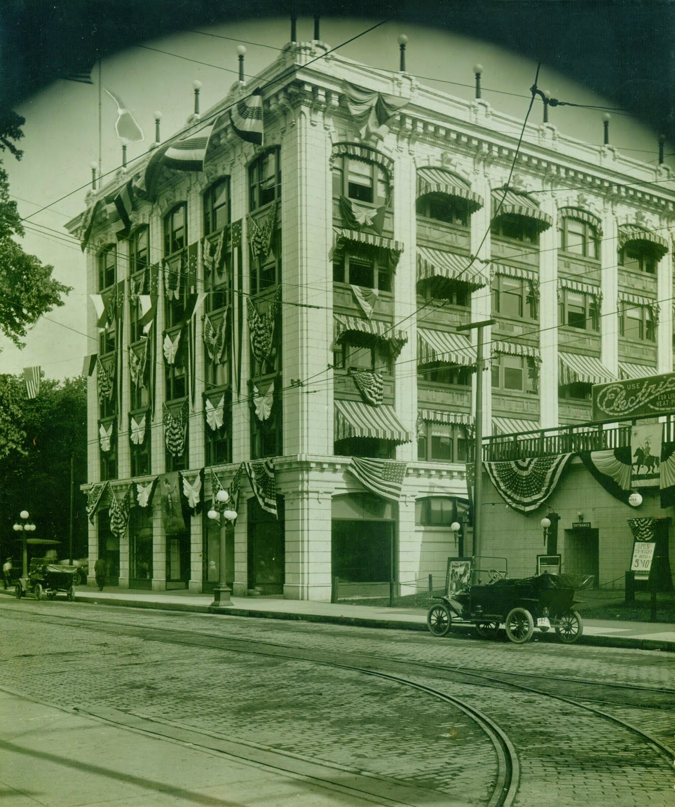 Local History CDPL The once majestic Ben Hur building