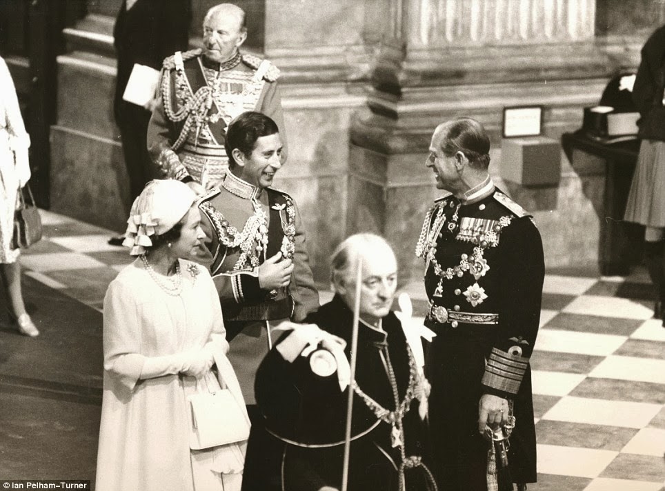 What Did Elizabeth II  Look Like  in 1953 