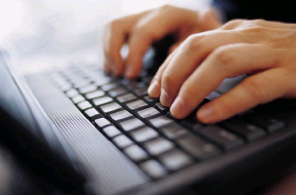 Manfaat Teknologi Informasi dan Komunikasi dalam Dunia Pendidikan Manfaat Teknologi Informasi dan Komunikasi dalam Dunia Pendidikan