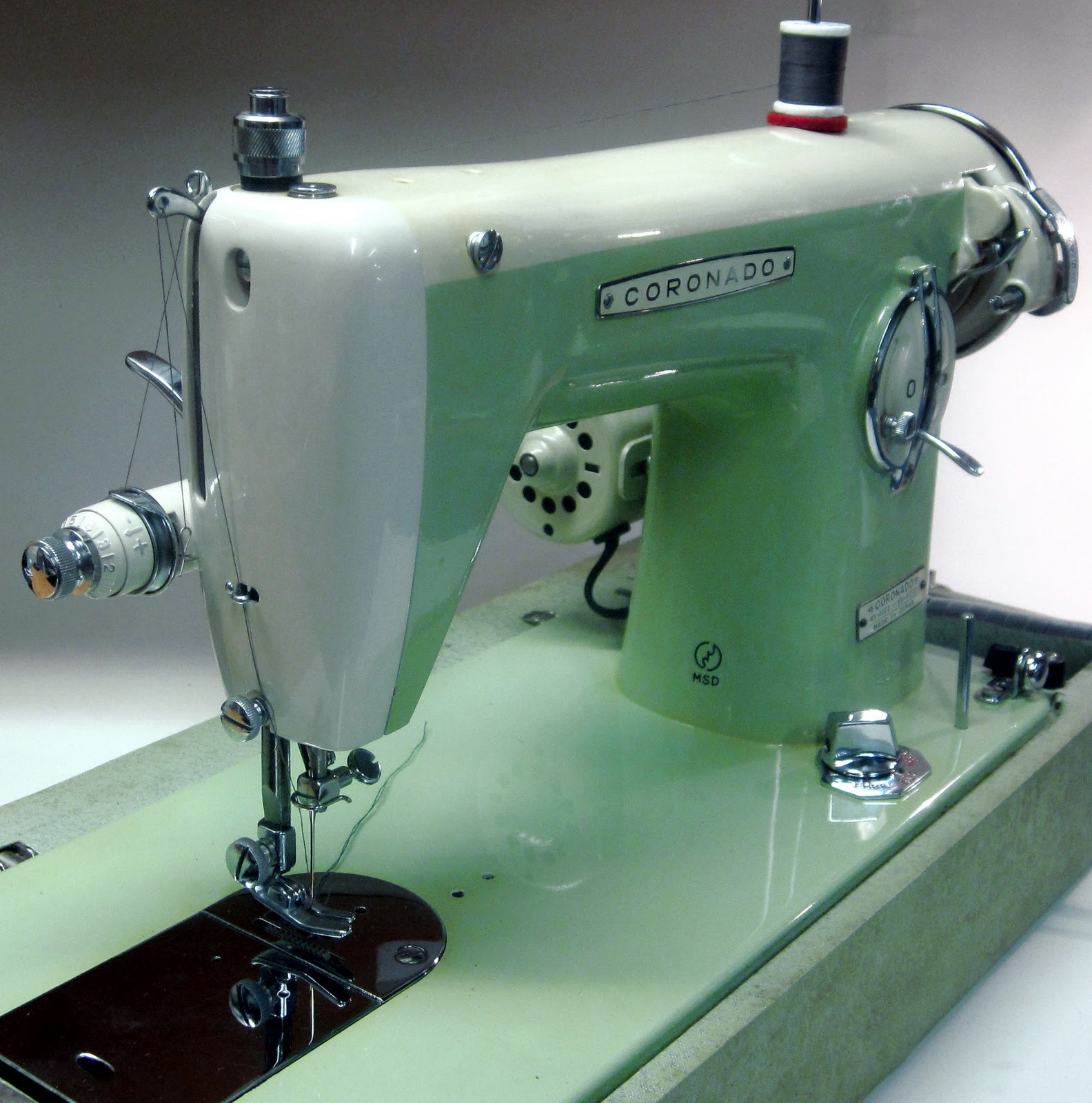 How to Thread a Sewing Machine: Singer Machines, Brother Machines & More 