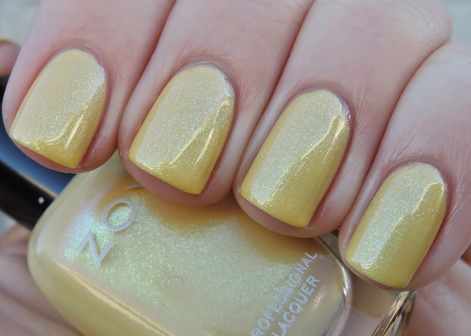 Zoya Daisy Zoya Daisy