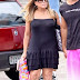 Suzana Vieira usa vestido transparente sem sutiã