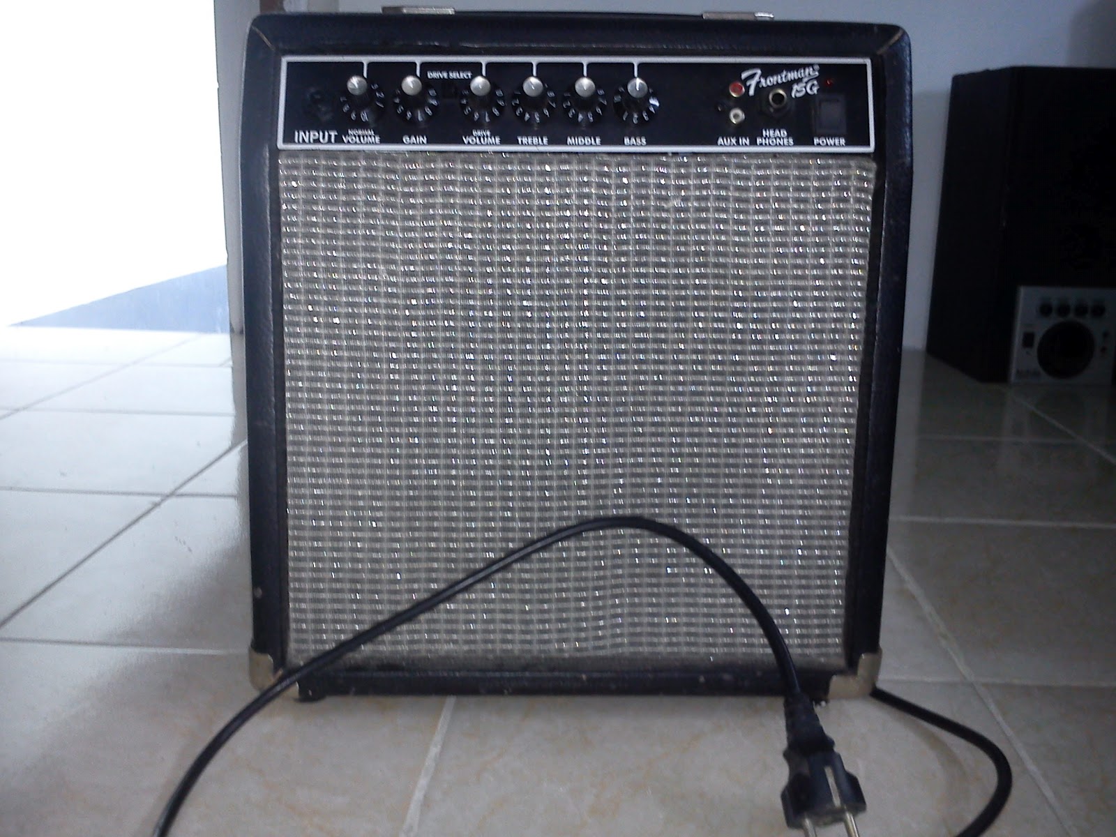 jual gitar dan efek li gitar second jual gitar dan efek li gitar second