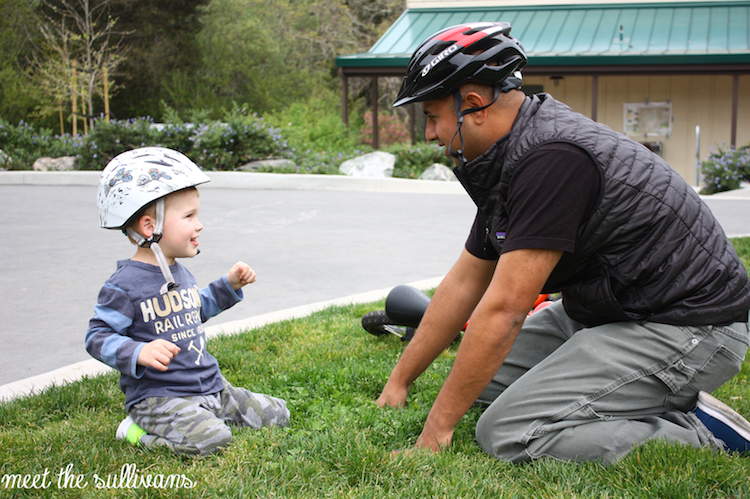 Beginners Guide to Teaching Bike Safety www.colleenandkeith.com