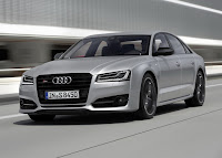 2015-AudiS8Plus-01.jpg