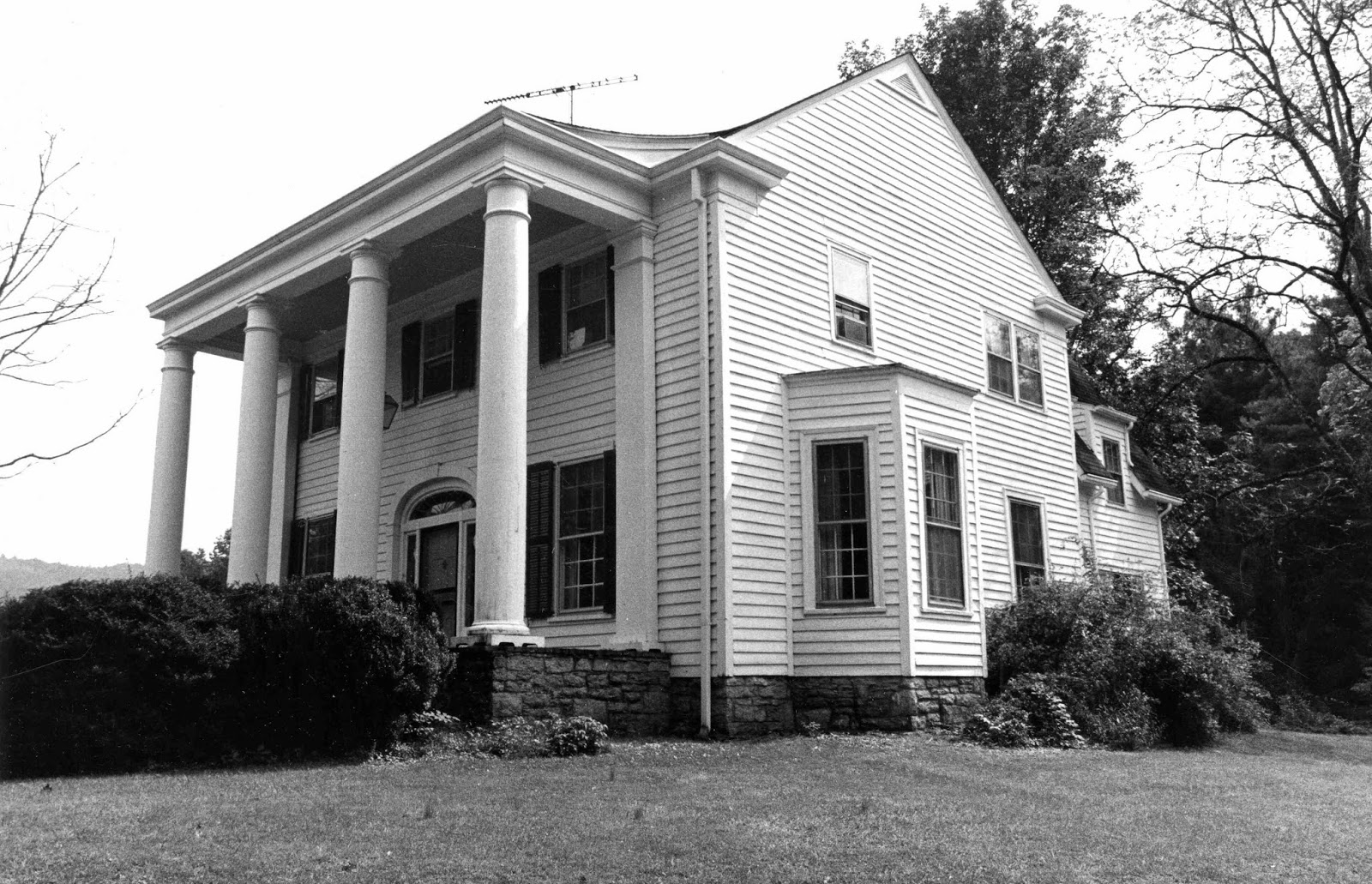 The Rowell Bosse North Carolina Room Dunn's Rock Home to First Summer