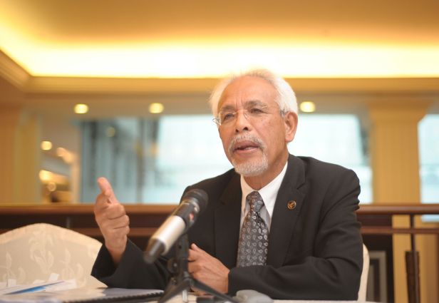 Shahrir Jawab 15 Soalan Isu RM2.6 Bilion Dikemuka Anak MB Johor Tan Sri Shahrir Abdul Samad