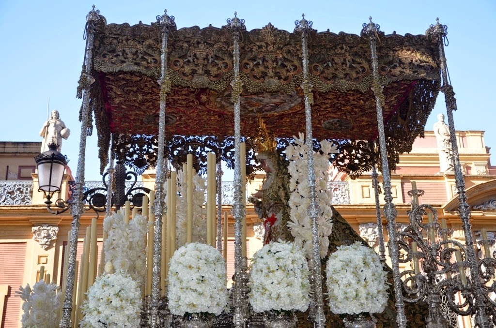 María Stma. de la Esperanza Macarena - Sevilla María Stma. de la Esperanza Macarena - Sevilla