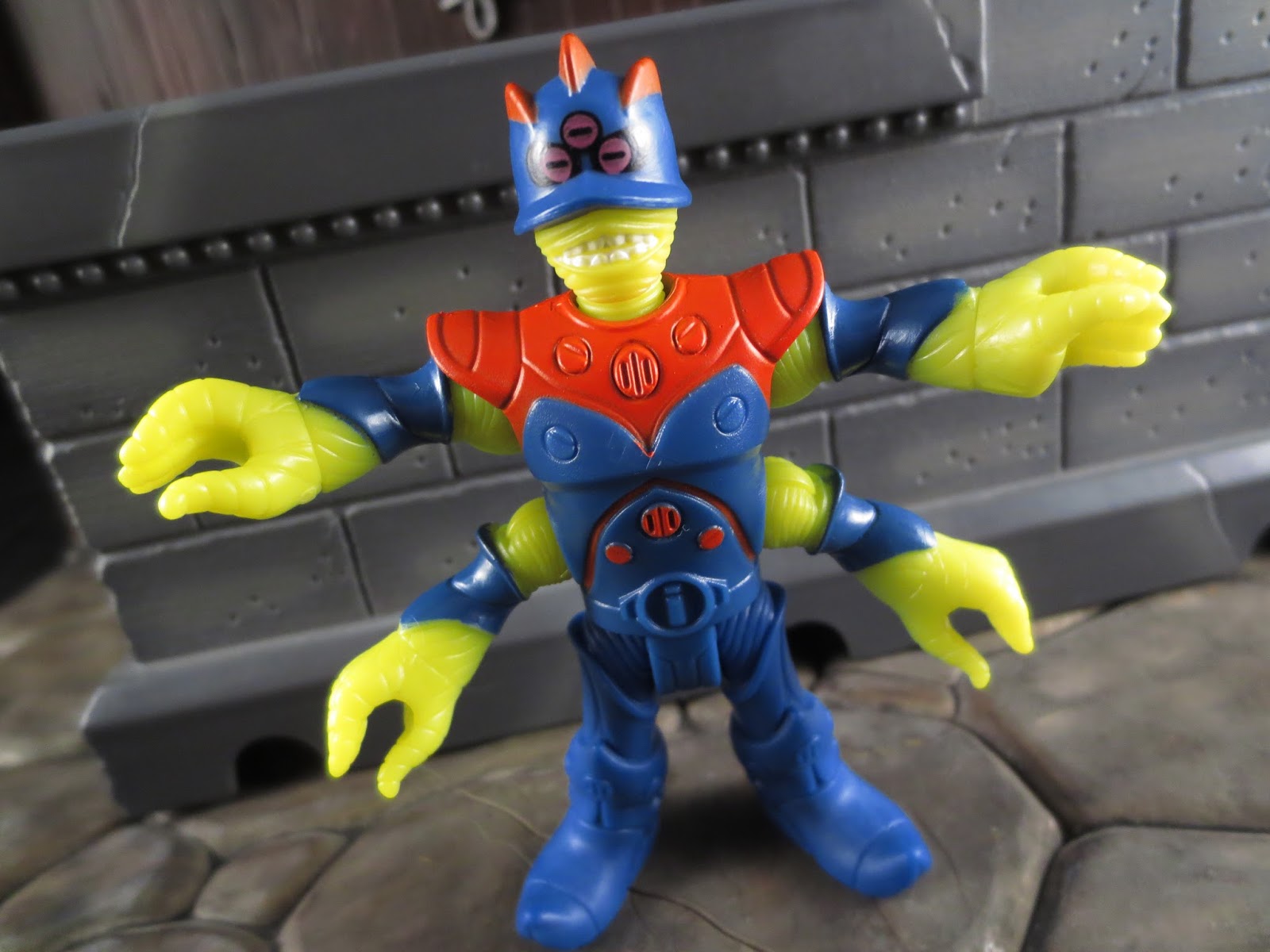 Details about   Imaginext Blind Mystery Bag Series 6 FOUR ARM ALIEN figure 4 w/mask Complete! 