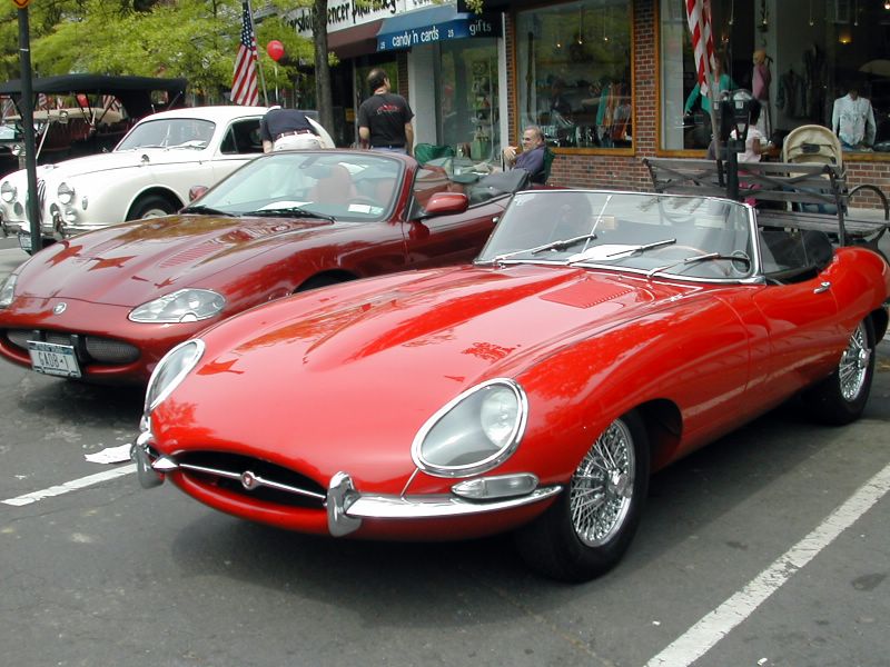Jaguar E Type