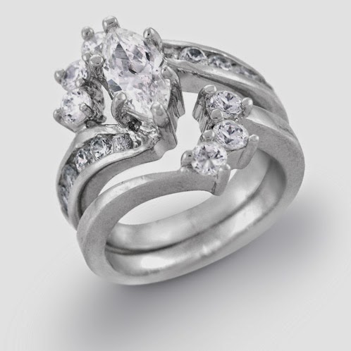 LOVELY COUPLE RINGS