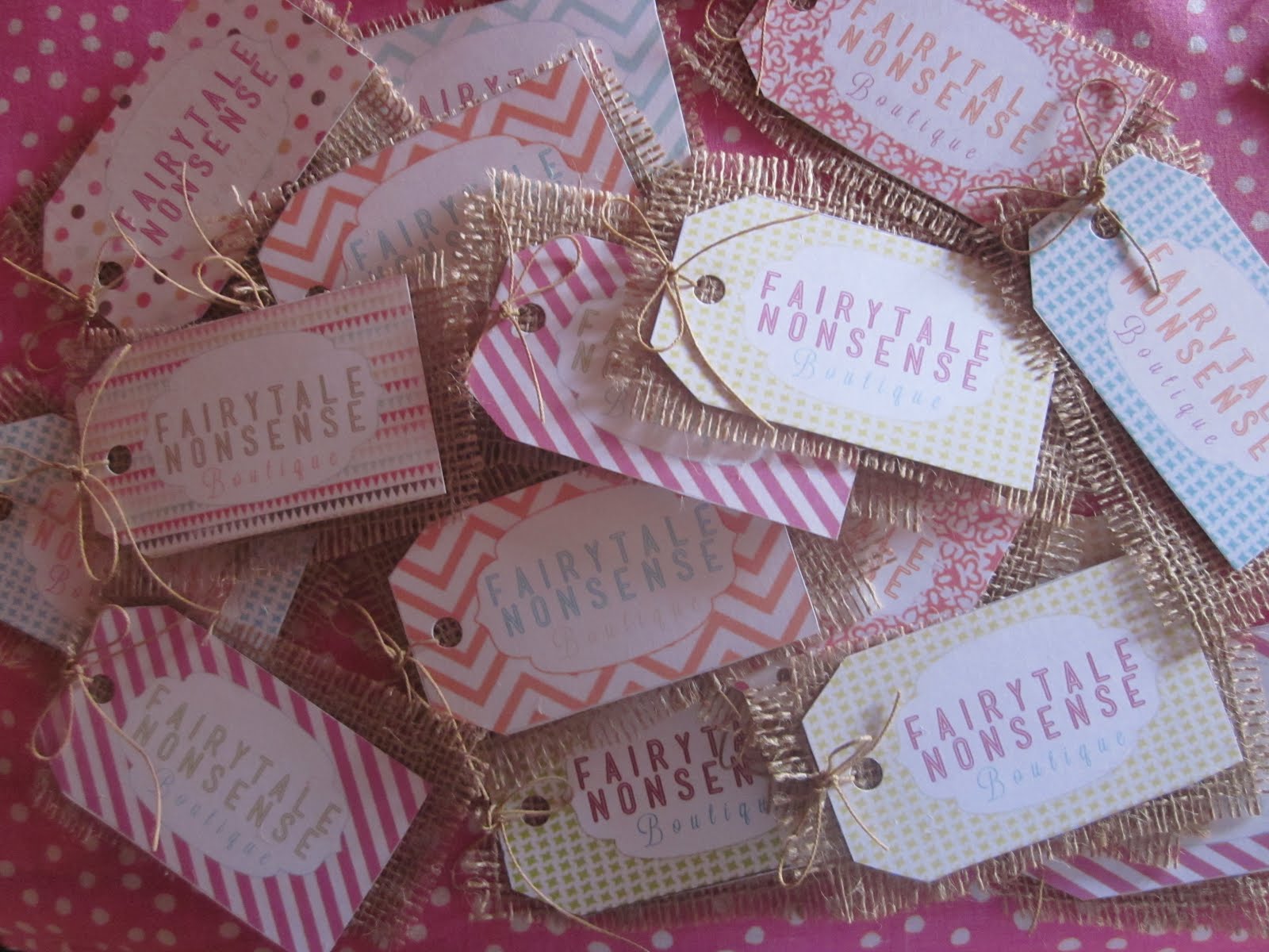 Fairytale nonsense Easy, doityourself labels and gift tags using free downloads