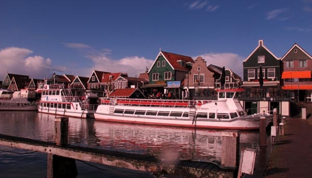 Eksotisme Kampung Nelayan Volendam Tempat Wisata Asyik