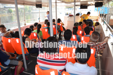 Pasig River Ferry Boat leaves Guadalupe Station