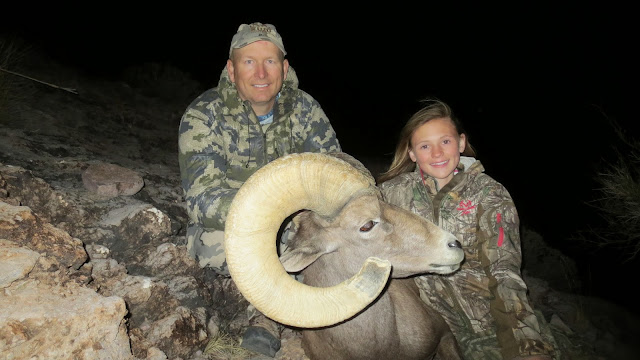 Arizona%2BDesert%2BBighorn%2BSheep%2BHunting%2BPhotos%2Bin%2BUnit%2B44B%2BNorth%2Bwith%2BAveri%2BElms%2Band%2BColburn%2Band%2BScott%2BOutfitters%2B13.JPG