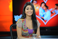 Shriya Saran New Movie Personal Interview Stills [cinebrain.blogspot]