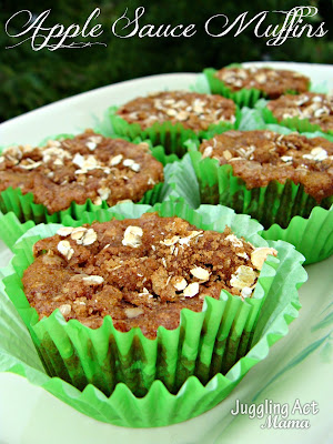 Apple Sauce Muffins via Juggling Act Mama #applesauce #muffins