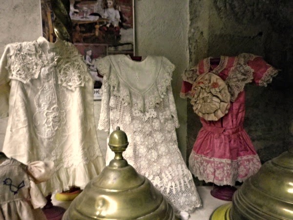 antichi vestiti di bambola robe ancienne pour poupèe