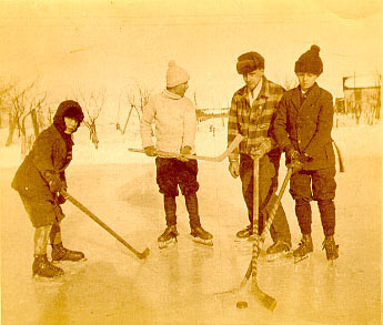 Canadian Pond Hockey