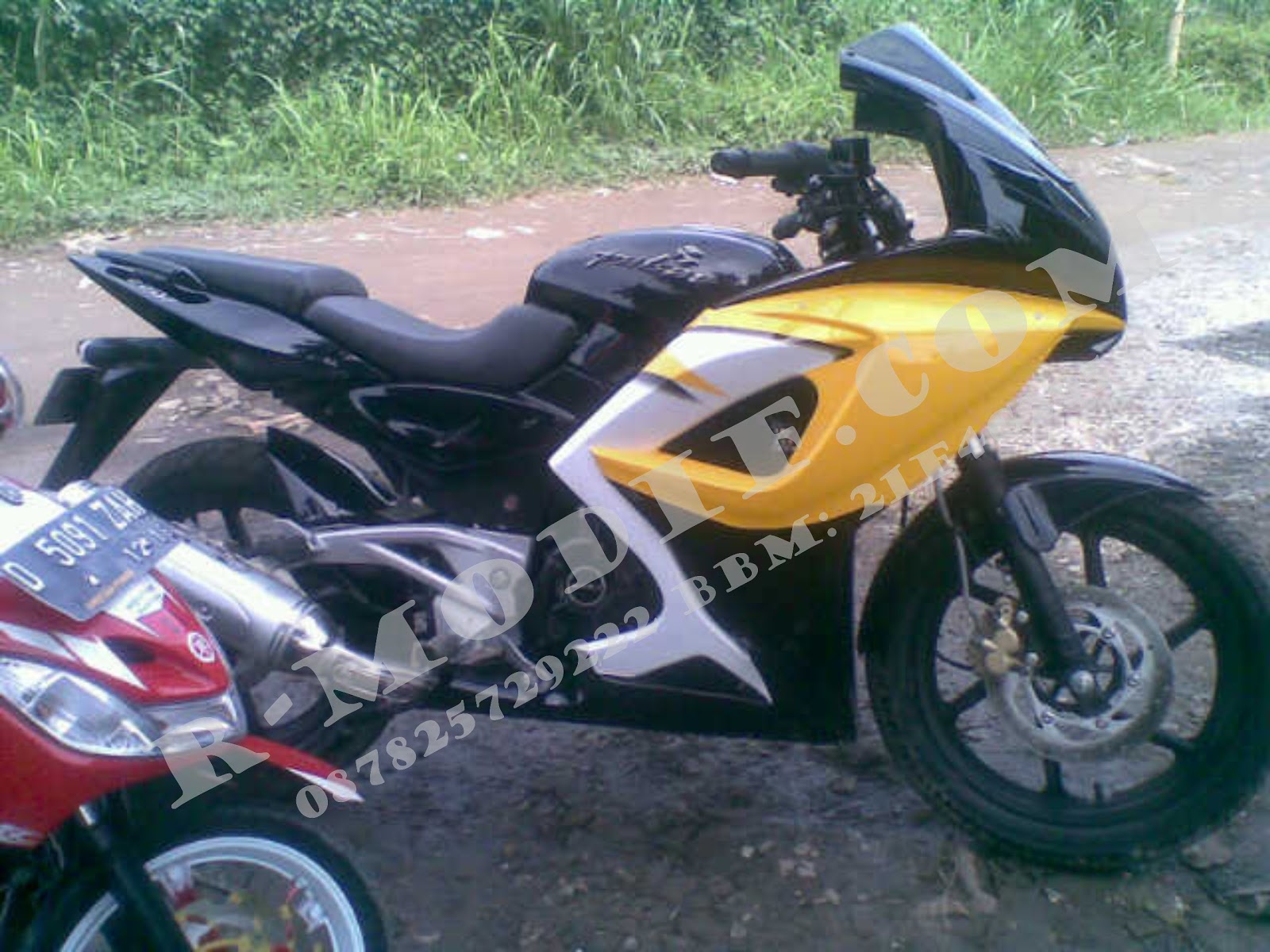 Aksesoris/Asesoris Bodykit ##Bajaj Pulsar## Modifikasi title=