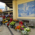 flowers outside Mercado dos Lavradores