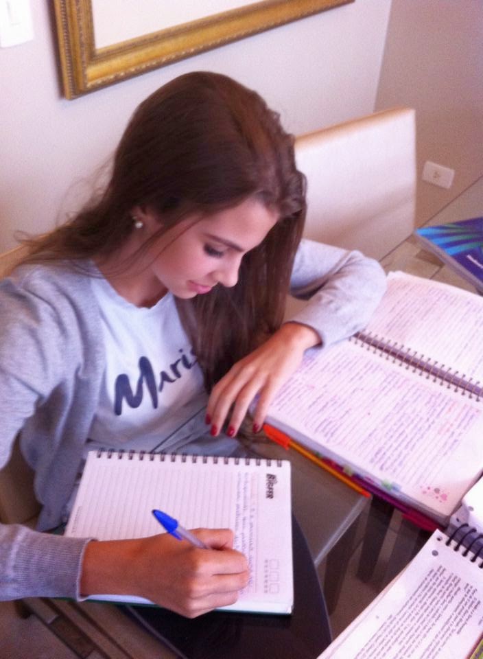 BONS HABITOS DE ESTUDOS DEPOIMENTO DE CAROLINA MAIA