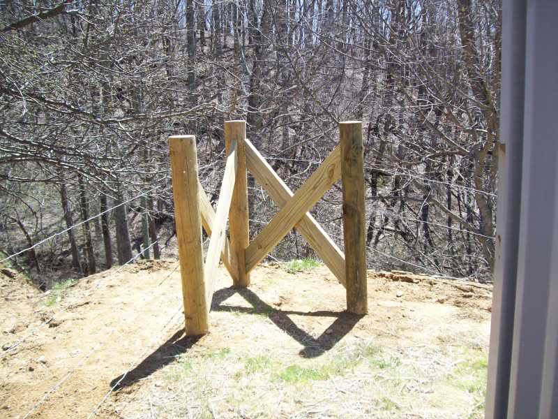 Mike and Lisa's World Chapter 57...How To Install A Barbed Wire Fence And Bracing Poles