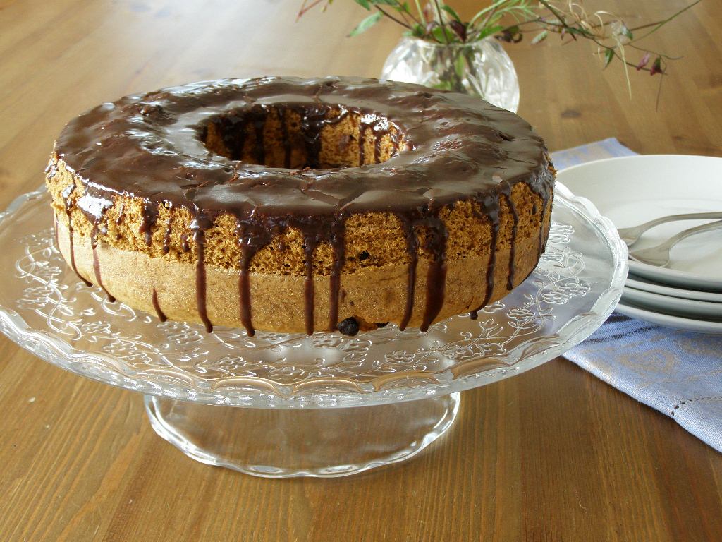 maple•spice Chocolate Chip Sour Cream Bundt Cake