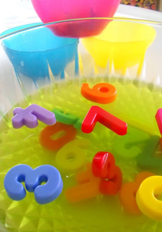 make, do & friend Learning Numbers with Jelly