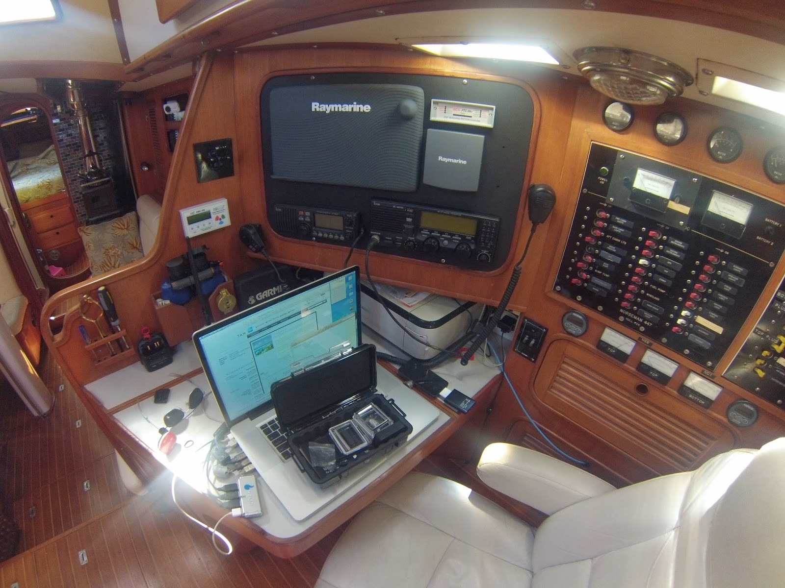 Norseman 447 CC center cockpit sailboat for sale