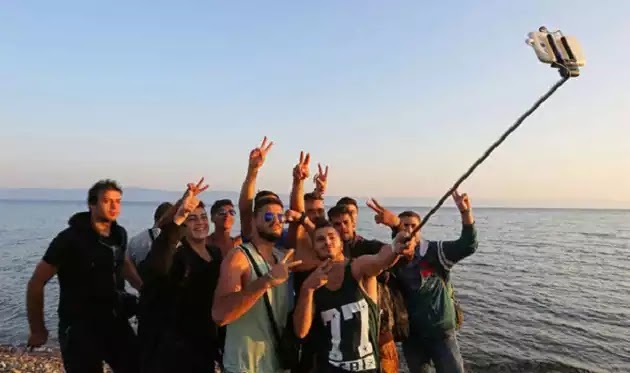 ΕΞΟΡΓΙΣΤΙΚΟ ΒΙΝΤΕΟ! Αυτό που κρύβουν ΟΛΑ τα ΜΜΕ… Ξέφραγο αμπέλι η χώρα ΕΞΟΡΓΙΣΤΙΚΟ ΒΙΝΤΕΟ! Αυτό που κρύβουν ΟΛΑ τα ΜΜΕ… Ξέφραγο αμπέλι η χώρα